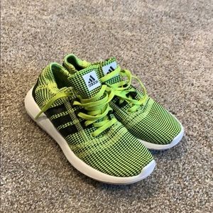 New adidas boys size 3 shoes